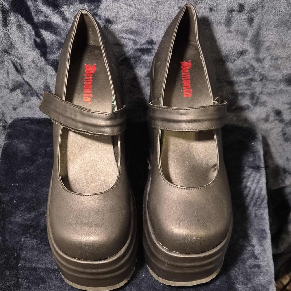 Demonia Gray Platform Mary Jane Shoes - Picture 2 of 6